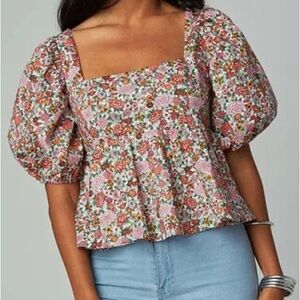 Buddy Love Pink and Red Floral Puff Sleeve Blouse.Size Medium Extra Stretch